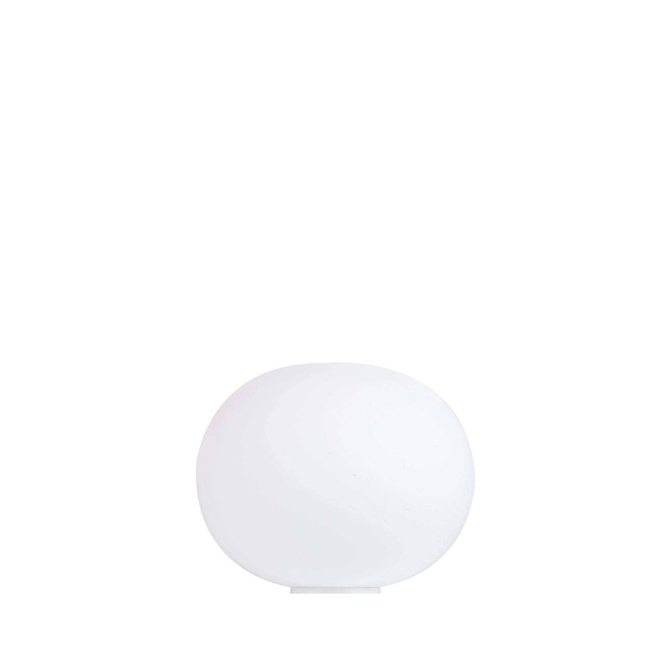 glo-ball-basic-table-1-morrison-flos-F3021000-product-still-life-big-2.jpg